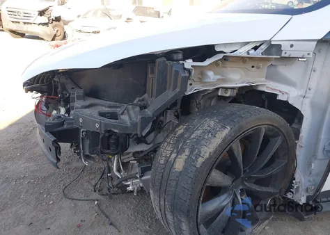 2020 Tesla Model X Long Range Dual Motor All-Wheel Drive/Long Range Plus Dual Motor All-Wheel Drive z USA, uszkodzony, nr VIN 5YJXCAE2XLF296141